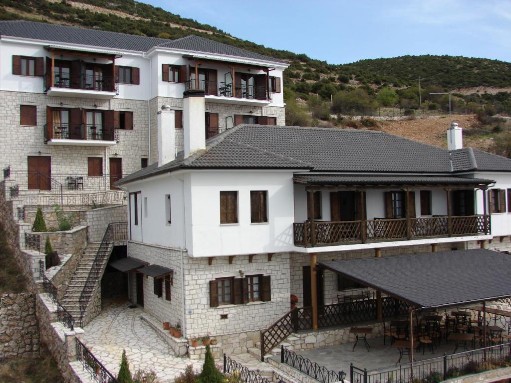 Agnantio Hotel Ioannina Exterior photo